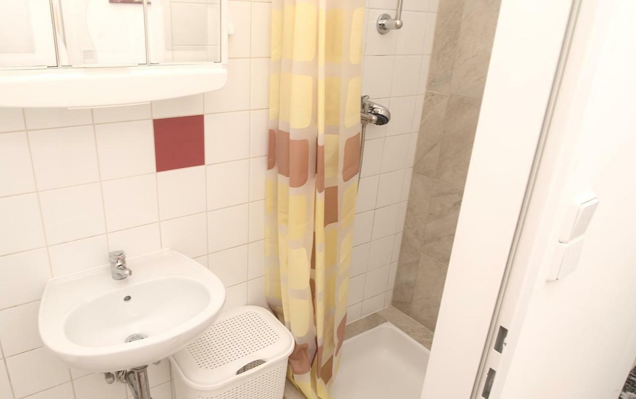 וינה Spongebob Apartment מראה חיצוני תמונה