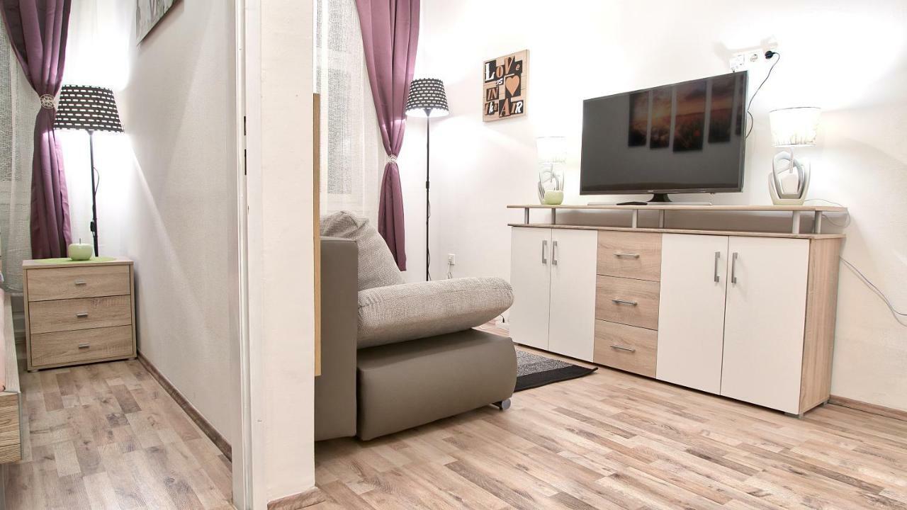 וינה Spongebob Apartment מראה חיצוני תמונה
